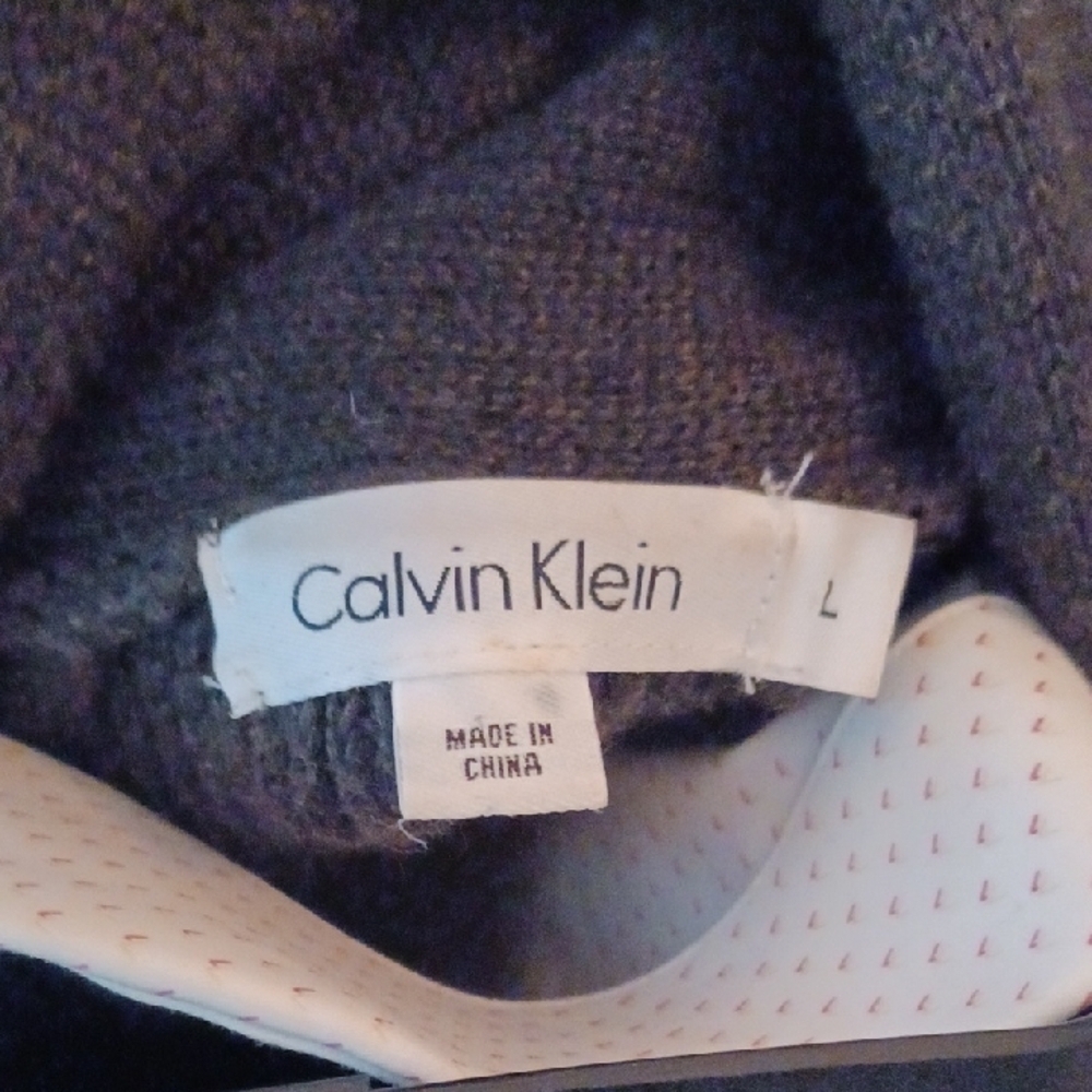 Calvin Klein Men's Dark Olive Green Zip-Up Sweater - Picture 3 of 8